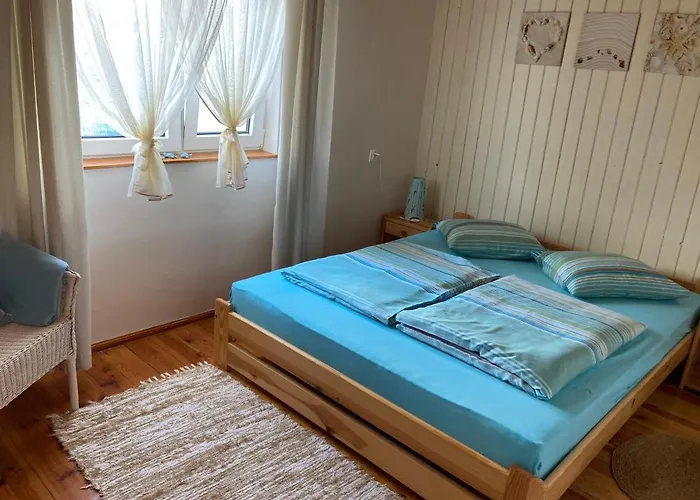 度假居 Dom Pod Lasem *